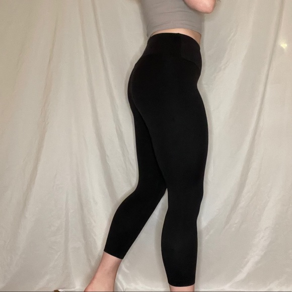 🦈 GYMSHARK NWOT 7/8 Training Leggings - Picture 9 of 9